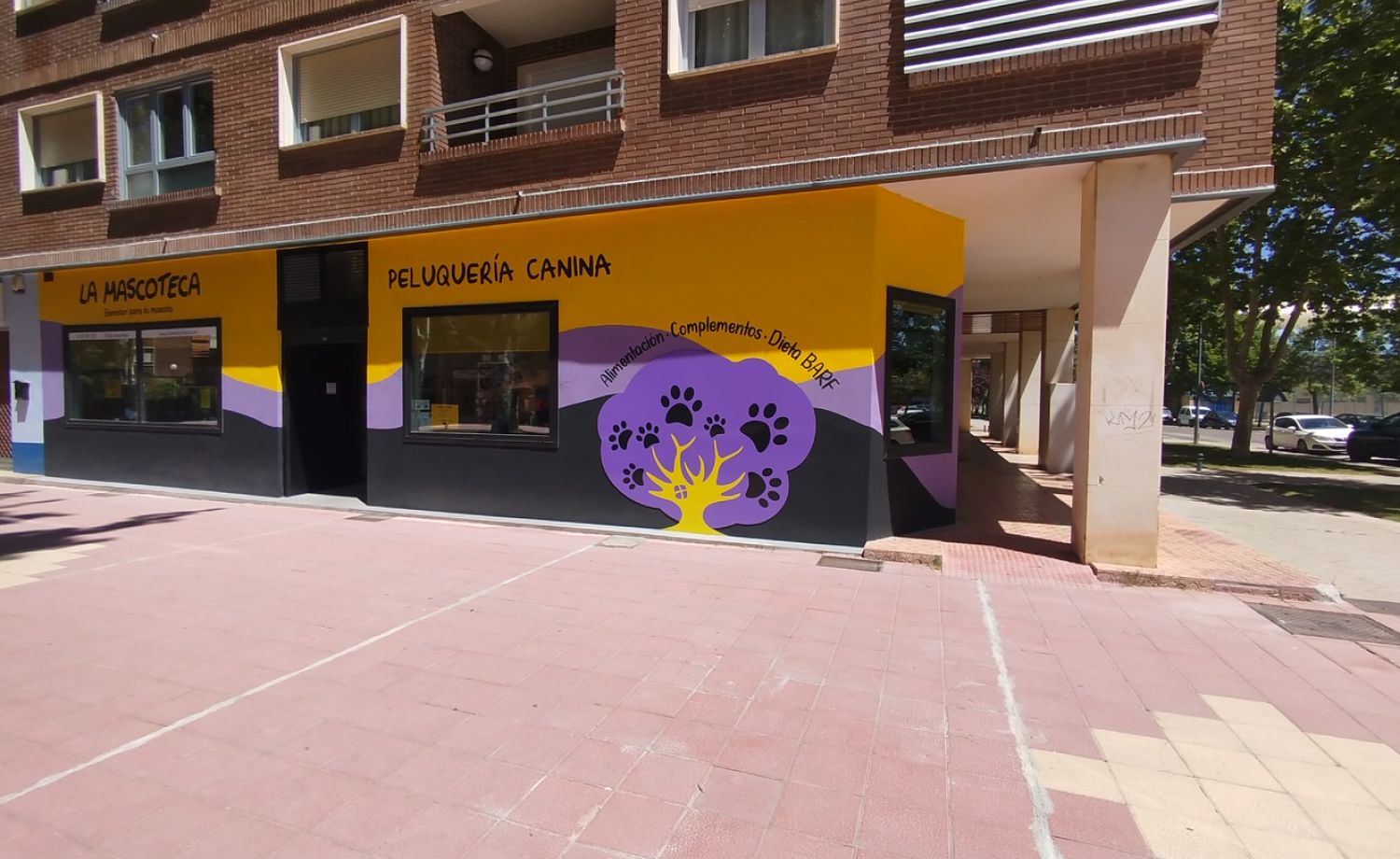 Tienda de alimentacion y complementos para perros y gatos en Aranda de Duero